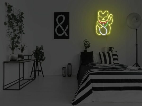 lucky cat neon sign